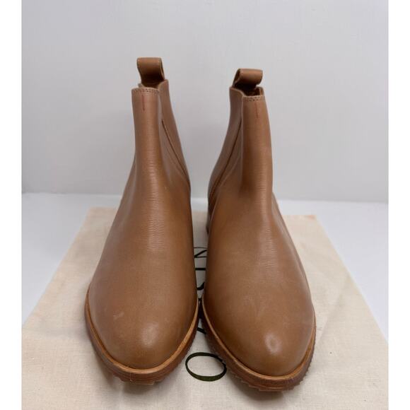 Nisolo Everyday Chelsea Boot – Almond – Women’s Size 10 - NEW Never worn - FLAW - Picture 1 of 10